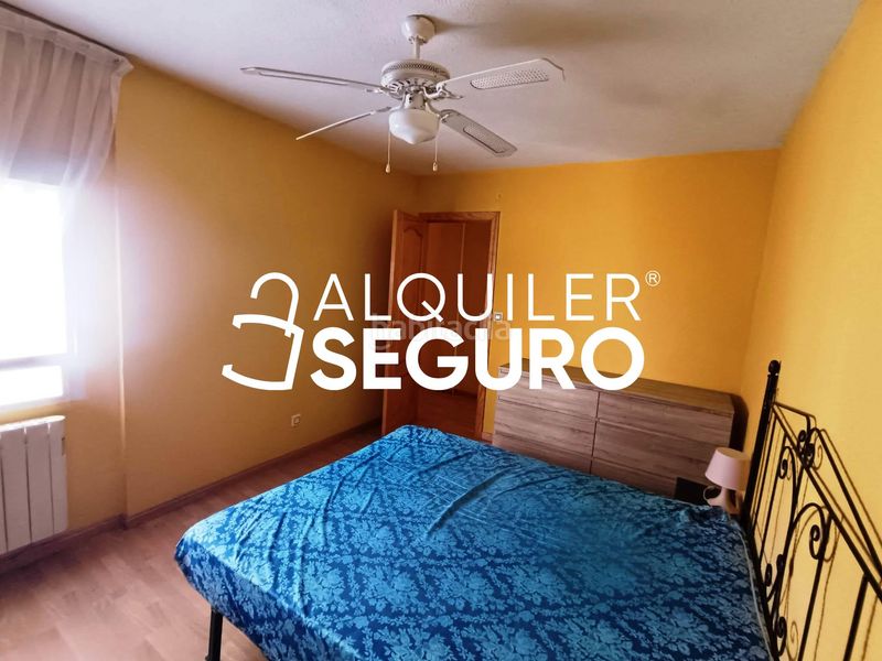 Foto 620c28a9-cddb-475d-95a4-dd6cd9f9aac7. Rent flat with heating in Centro Getafe