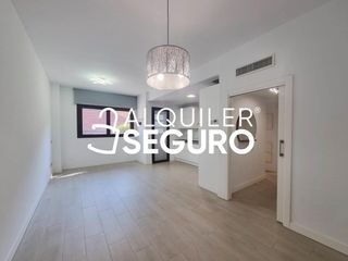 Rent Flat  Juan carlos i. Piso c juan carlos i boadilla del monte