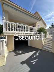 Rent Chalet  Formentera. Chalet c formentera casarrubios del monte