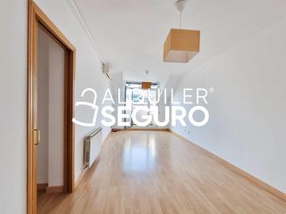 Rent Flat  Roma. Piso c roma alpedrete