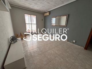 Location Appartement  Isabelita usera. Piso c isabelita usera madrid