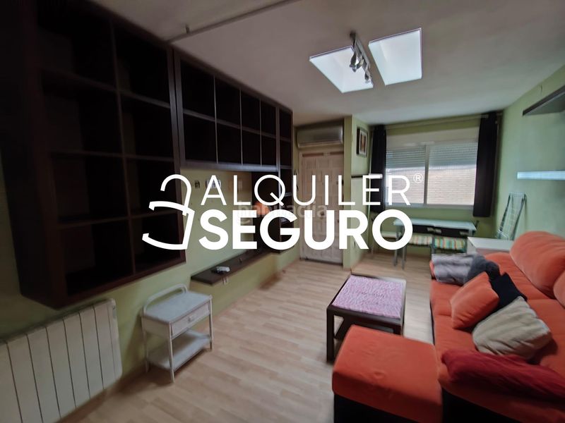Foto 1408cb88-c21e-4f41-b802-5af3efb0cce4. Alquiler estudio  c de joaquín lorenzo en Peñagrande Madrid