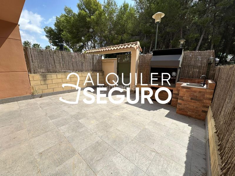 Foto 664daa89-3dbb-4b77-8164-07011f839f6d. Alquiler chalet  c illes columbretes en Torre en Conill-Cumbres de San Antonio Bétera