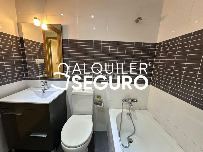 Foto 7fee1116-86b3-409c-a47c-47c3c7b3900b. Alquiler chalet  c illes columbretes en Torre en Conill-Cumbres de San Antonio Bétera