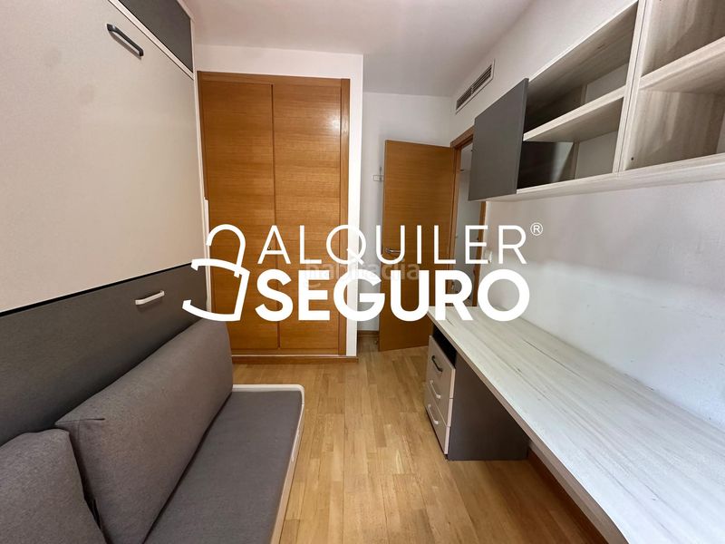 Foto ce5d7bfb-da5b-4c9f-b08d-d4e0839b785e. Alquiler chalet  c illes columbretes en Torre en Conill-Cumbres de San Antonio Bétera