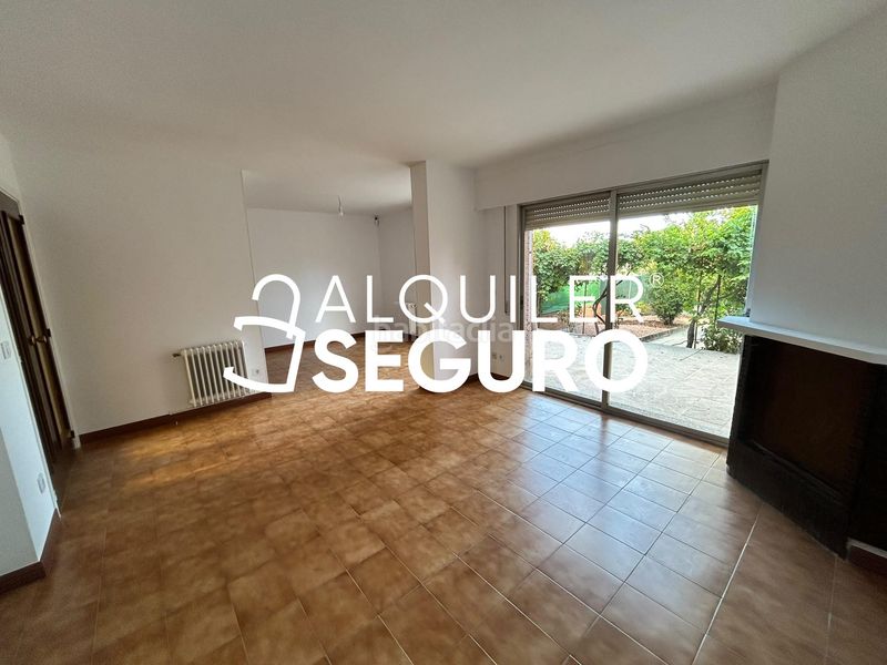 Foto 9370a00a-14b7-401a-b28d-0ecafa17d1c5. Alquiler chalet  c de los naranjos rivasvaciamadrid en Rivas - Vaciamadrid