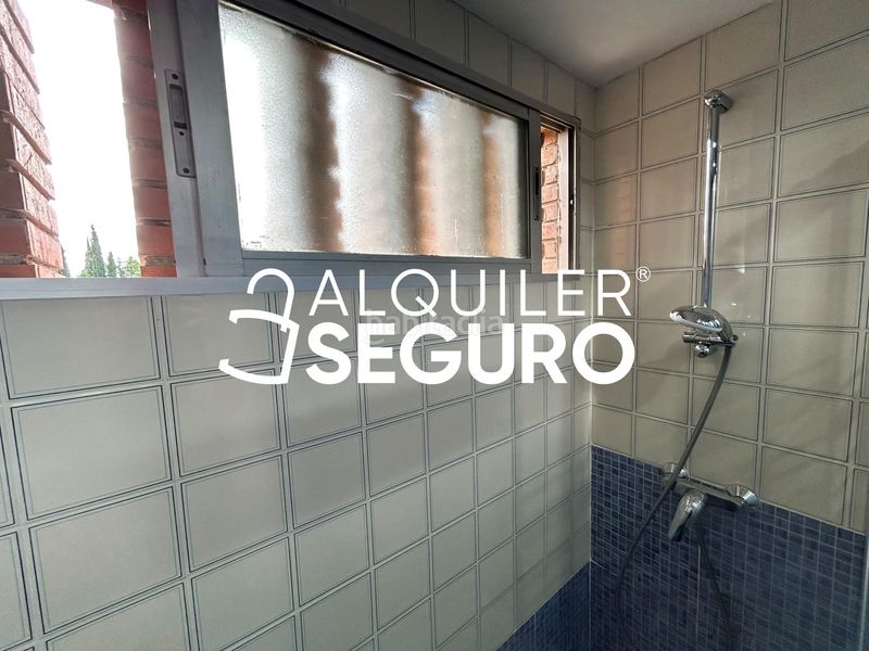 Foto d6f85021-3bdf-4e1b-adab-5f0ed065d839. Alquiler chalet  c de los naranjos rivasvaciamadrid en Rivas - Vaciamadrid