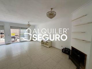 Miete Chalet  Asterix. Chalet c asterix rivasvaciamadrid