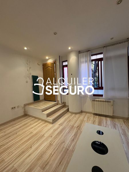 Foto b852e912-0cff-4c43-956a-cbe25e61d73e. Alquiler estudio  c de melilla en Acacias Madrid