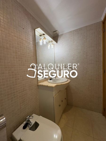 Foto b971f3aa-2b17-4e3c-b3cb-040171100168. Alquiler estudio  c de melilla en Acacias Madrid