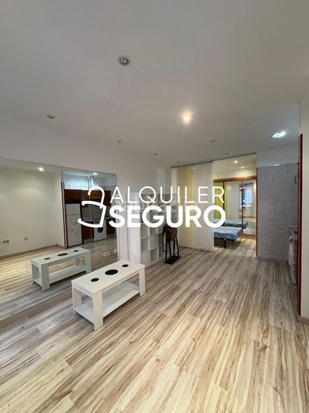 Foto bf47cc23-1e36-45a7-9b00-319437aef9d9. Alquiler estudio  c de melilla en Acacias Madrid