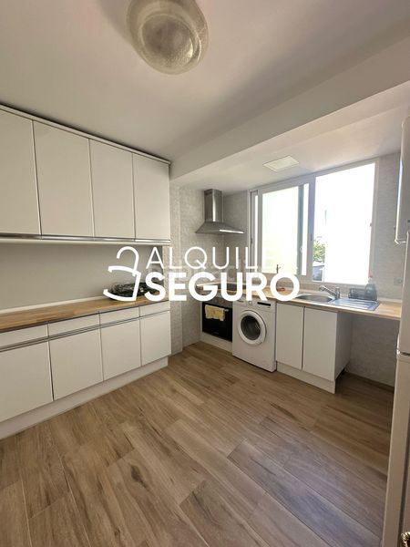 Foto 41cc9748-a5bd-424c-9a46-37267edd68c5. Alquiler piso  c de isaac peral en Villafontana - Estoril I Móstoles
