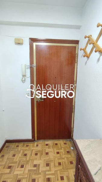 Foto a4f88144-e557-48a4-b941-ca403e748019. Alquiler piso  c barcelona en Centro Alcobendas