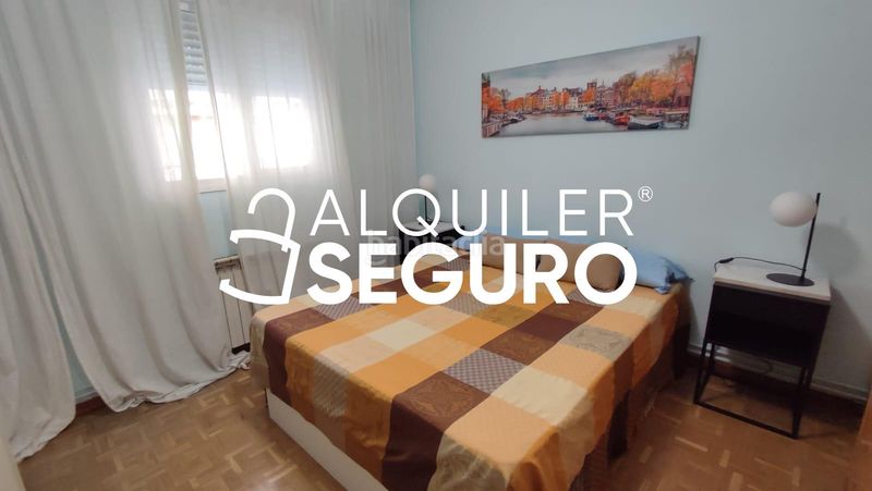 Foto dea9e8b2-f631-477a-b0c8-5d0bfd78b32e. Alquiler piso  c barcelona en Centro Alcobendas