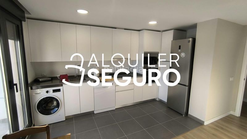 Foto 8ccb3a09-2f52-4c54-9235-82ecf55fb12b. Miete etagenwohnung mit parking pool in colores - entreparques Sevilla