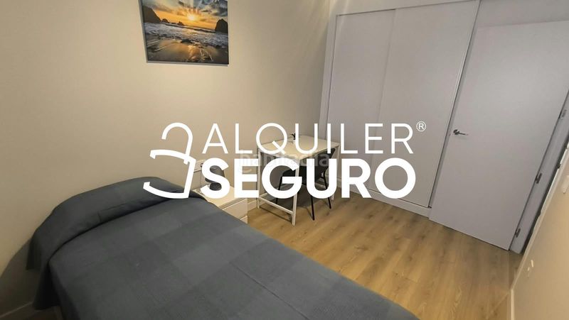 Foto bb985415-47c7-4315-8d27-43e6ac7eea28. Miete etagenwohnung mit parking pool in colores - entreparques Sevilla