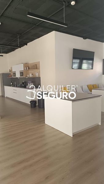 Foto bc02bd3f-b742-49cc-9694-cf8b7c130c64. Miete etagenwohnung mit parking pool in colores - entreparques Sevilla