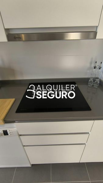 Foto bee316a9-0588-493d-8abf-40d0f292f72f. Miete etagenwohnung mit parking pool in colores - entreparques Sevilla