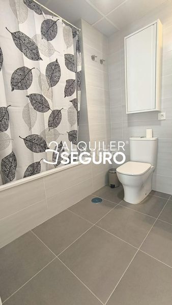 Foto caeeb499-37e2-49c0-9557-95ce9db61c28. Miete etagenwohnung mit parking pool in colores - entreparques Sevilla