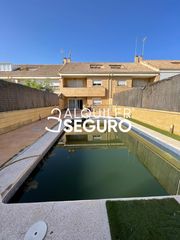 Location Chalet  Fuengirola. Chalet c fuengirola  arroyomolinos