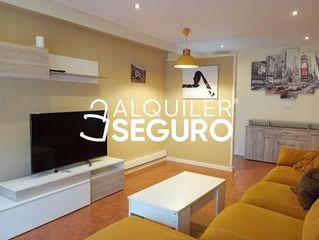 Rent Flat  Travesía a obra 2. Piso c travesía a obra 2 sada