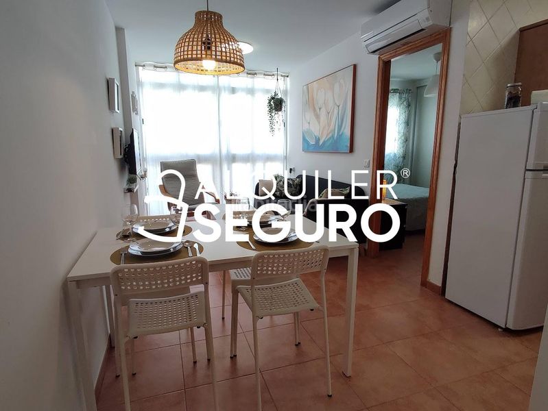 Foto c441c741-8ecc-4a95-be87-3d97f82d8d1f. Rent flat with heating in Centro Nerja