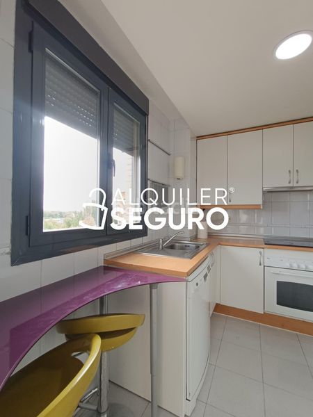 Foto 4e63e104-7c83-408f-9519-10965ad00b26. Miete etagenwohnung mit heizung parking pool in Butarque Madrid