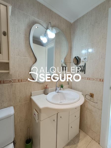 Foto 53a64091-7dc1-4496-9067-80a6d4dbffa8. Miete etagenwohnung mit heizung parking pool in Butarque Madrid