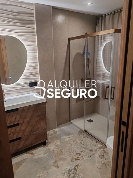 Foto 4081c5cc-7213-45d4-a1b9-8178ecefe4b5. Alquiler chalet  c san juan en Jun