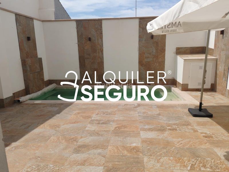 Foto acc1d7a3-4394-4dab-b5f3-1b8d00edd1f1. Alquiler chalet  c san juan en Jun