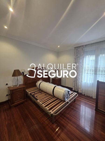 Foto 42577187-b561-4c2b-a871-f579ff9081ad. Alquiler piso  c hurtado amezaga en Zabalburu Bilbao