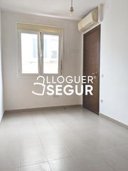 Miete Etagenwohnung  Finlàndia. Piso c finlàndia barcelona