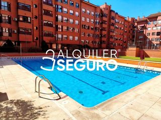 Location Appartement  Las retamas. Piso av. las retamas alcorcón