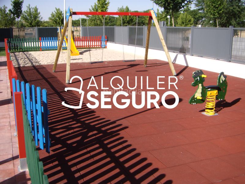 Foto 10f81b28-6d4f-4514-876e-6d0bc86024d9. Alquiler ático  c alonso de estrada en Nuevo Hospital Ciudad Real