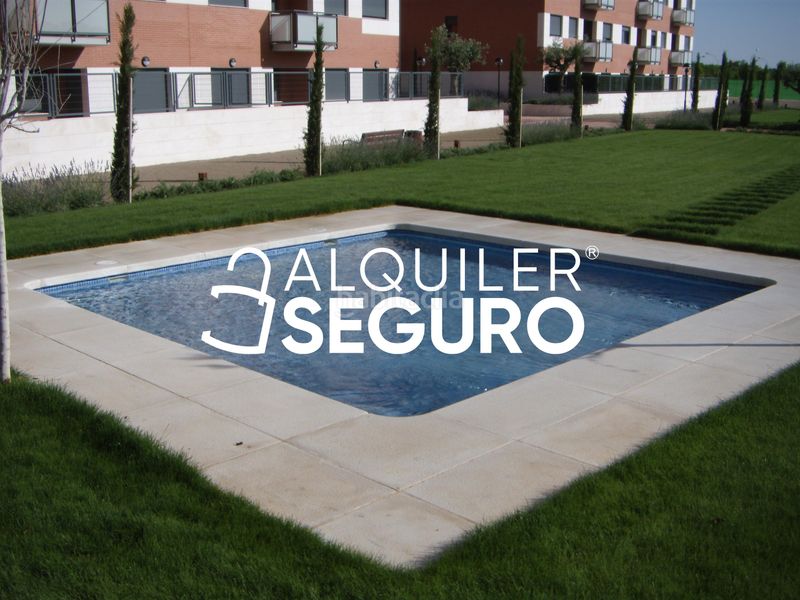 Foto a0d70f61-0c18-4ed8-8d4f-4cf384c67b7c. Alquiler ático  c alonso de estrada en Nuevo Hospital Ciudad Real
