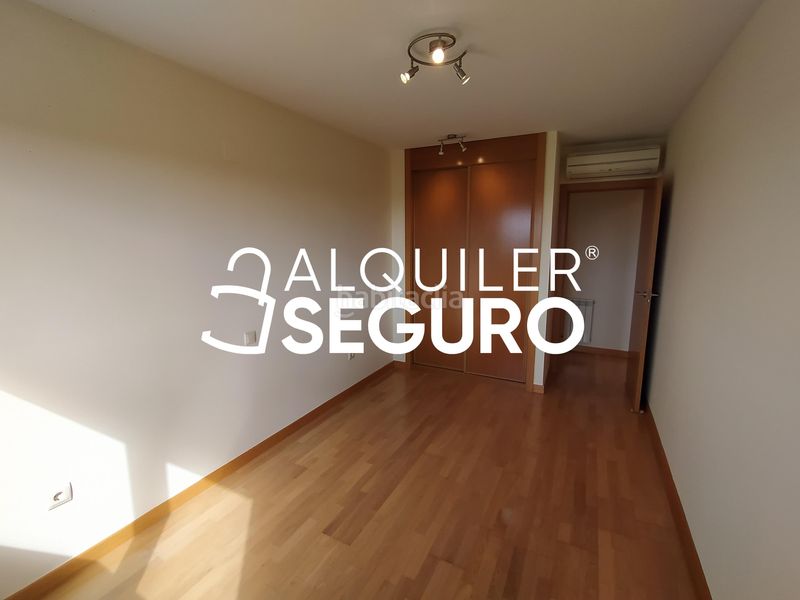 Foto a468d4df-b574-4e51-96df-0c294982ada8. Alquiler ático  c alonso de estrada en Nuevo Hospital Ciudad Real