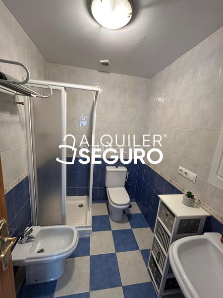 Foto eaae29da-954e-4f9e-9e76-9c9887f479c3. Miete etagenwohnung mit heizung in Avda. De los Ogíjares Armilla