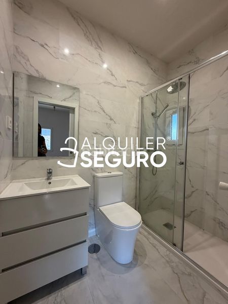 Foto 8b832293-d3b9-4248-857e-e9a096b3c466. Alquiler chalet  av. meridiana en Alpedrete