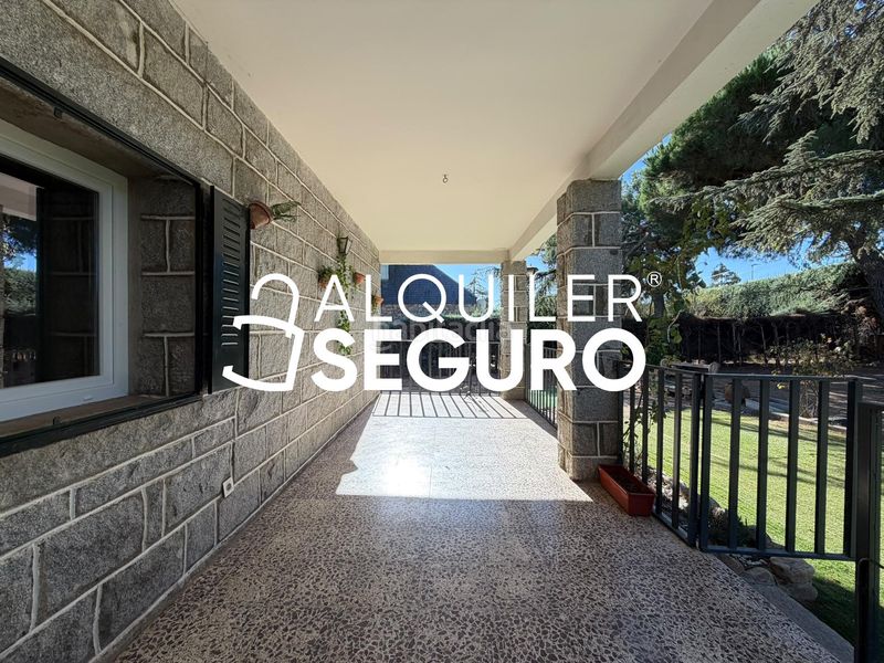 Foto c449dd5e-3aec-4641-85cb-8627249fade1. Alquiler chalet  av. meridiana en Alpedrete