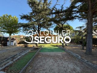 Location Chalet  Meridiana. Chalet av. meridiana alpedrete