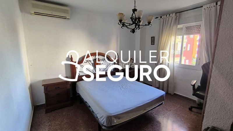 Foto 182d75d7-ddb3-41d2-a772-86b5dc1aba24. Rent flat with parking in Centro Montequinto