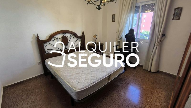Foto 24ef61f3-8a85-4186-a211-4b7dcf0d4146. Rent flat with parking in Centro Montequinto