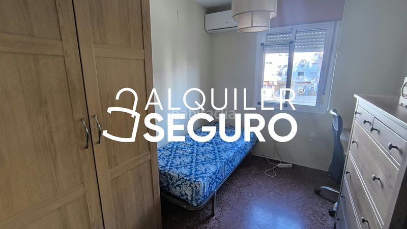Foto 6e86bf01-bccb-49ec-9b0f-2acf66d11588. Rent flat with parking in Centro Montequinto