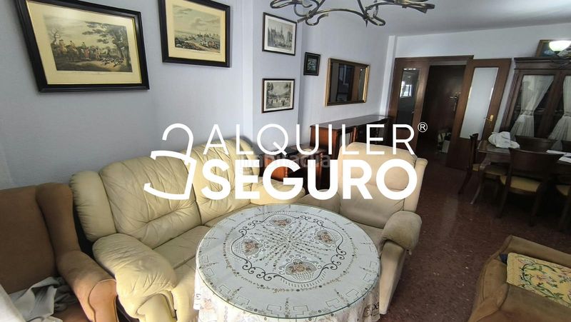 Foto 71c36271-f0cd-414b-bd50-1825b43b1566. Rent flat with parking in Centro Montequinto