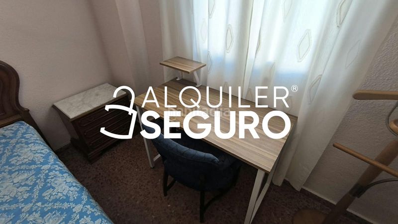 Foto a8782542-3356-4ca0-88b6-ac91014f9dbb. Rent flat with parking in Centro Montequinto