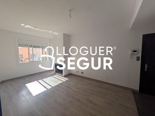 Rent Flat  D'antoni gaudi. Piso av. d antoni gaudi mollet del vallès
