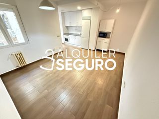 Flat in Reina Cristina