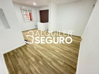 Miete Etagenwohnung  Iriarte. Piso c iriarte madrid