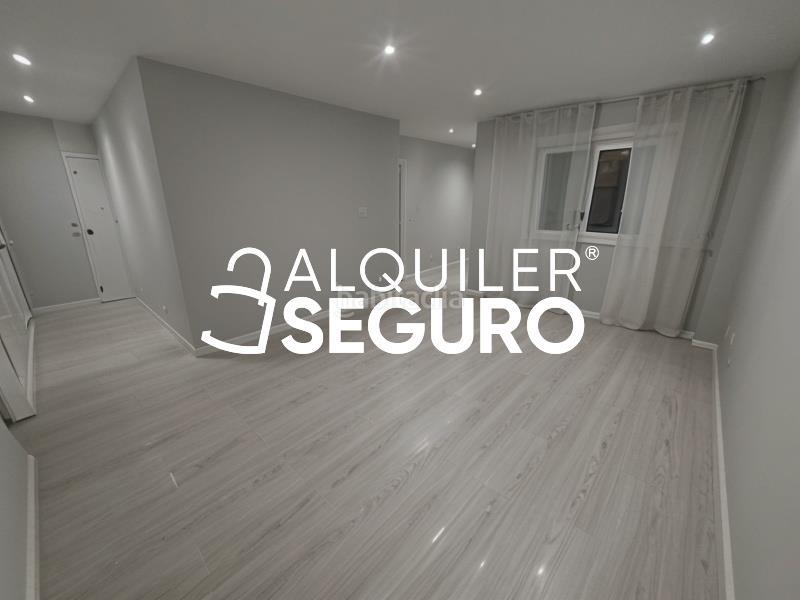 Foto 84db2b98-c828-4961-9bab-f8abcff4df45. Miete büro in Gòtic Barcelona