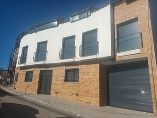 Lloguer Aparcament cotxe en Brunete. Garaje en alquiler en brunete.